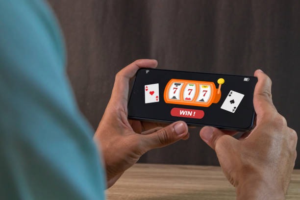 Basketball betting interface on mobile showing live score and in-game betting options